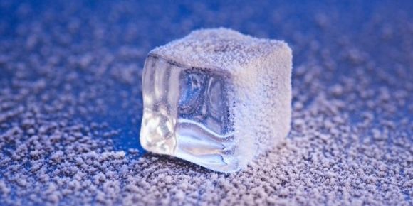 How to Easily and Effectively Clean Your Ice Maker