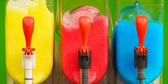Refreshing, Attractive & Profitable: Your Guide to Frozen Drink Machines