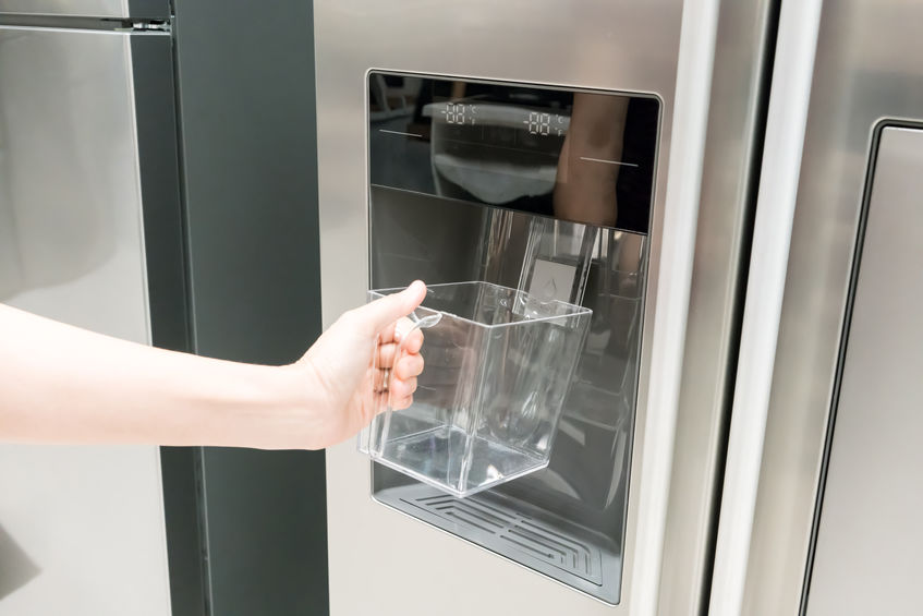 How Does A Refrigerator Ice Maker Work